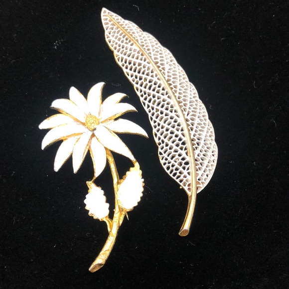 Jewelry - Exquisite vintage pins with white enamel.